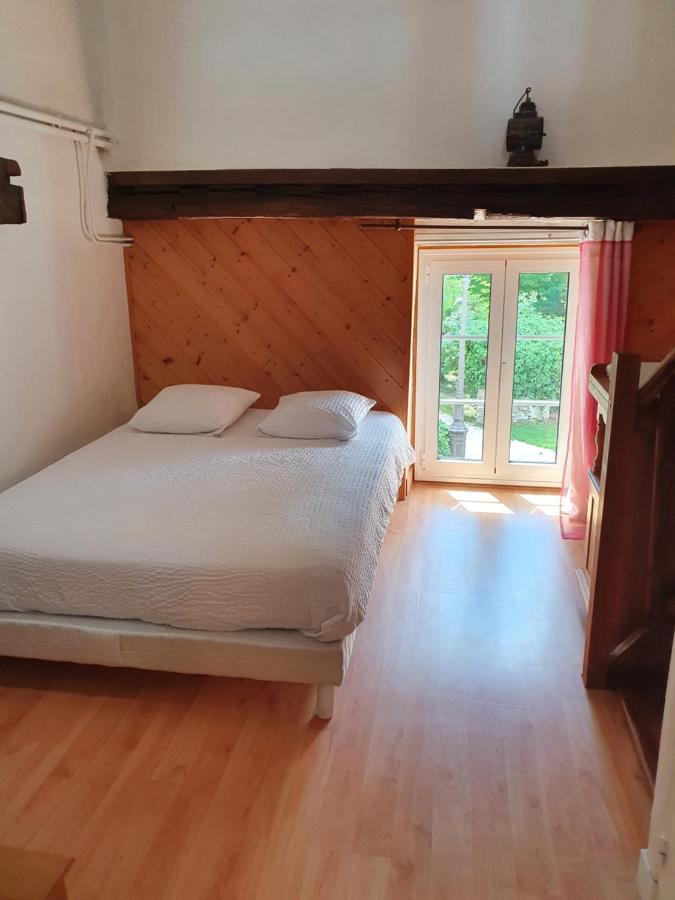 Le Moulin De Pommeuse Bed & Breakfast Bagian luar foto