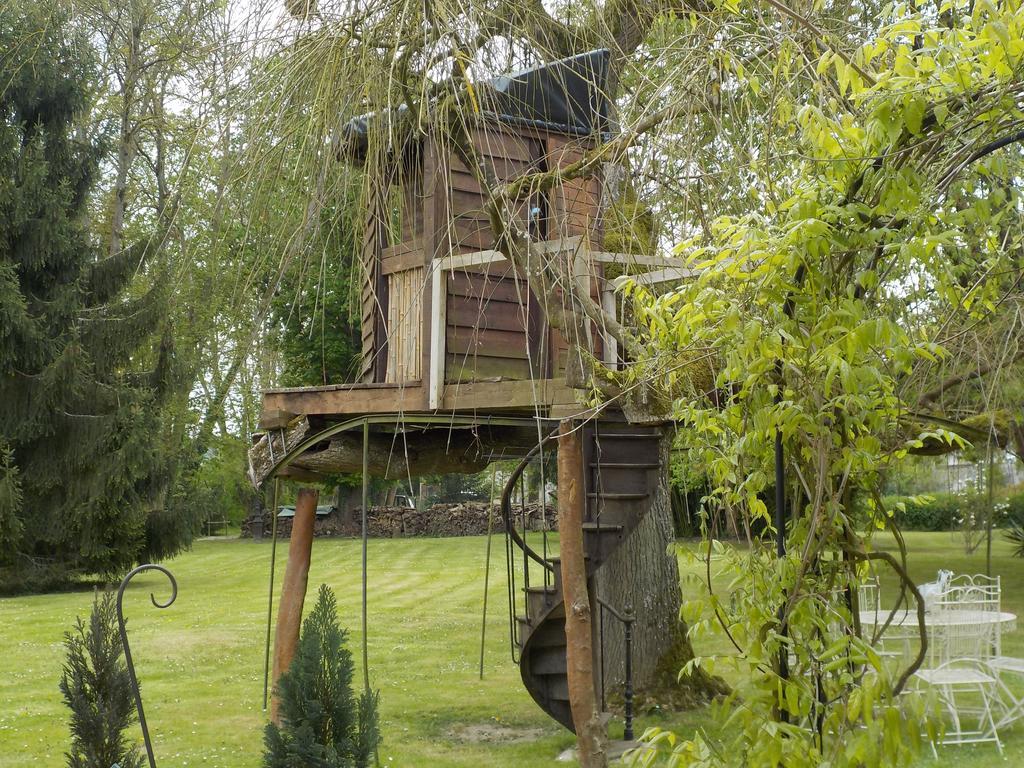 Le Moulin De Pommeuse Bed & Breakfast Bagian luar foto