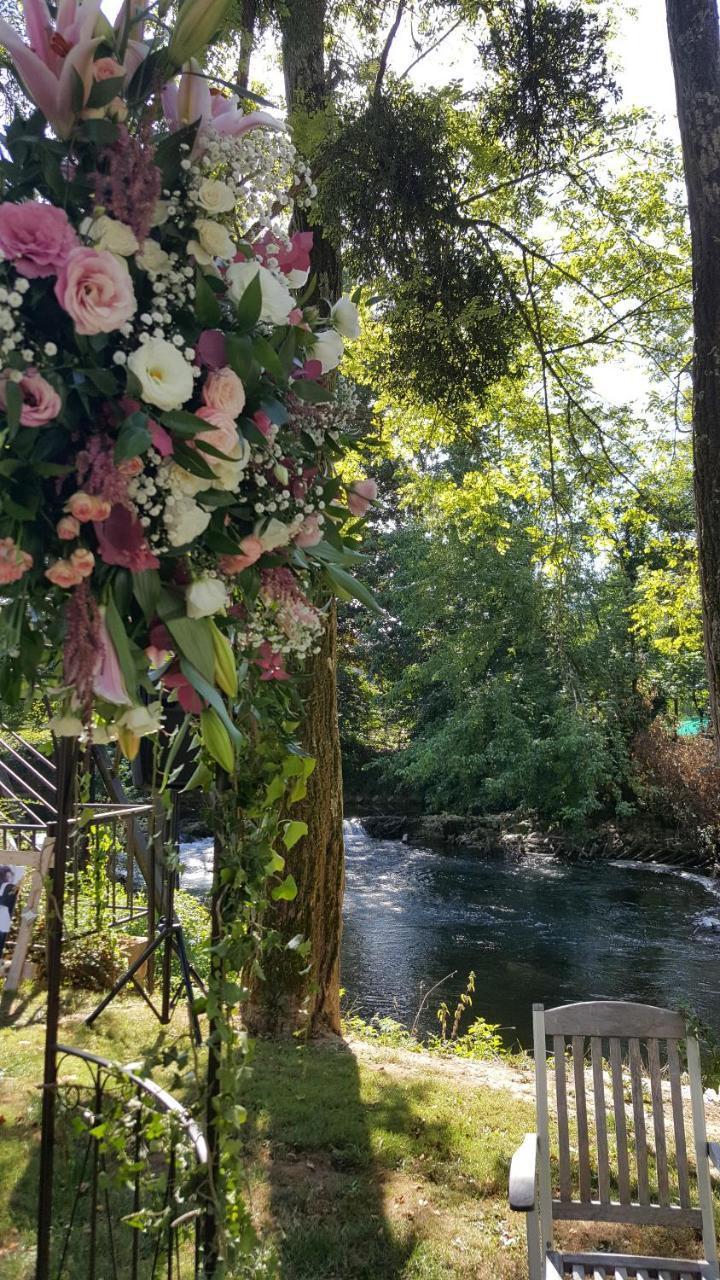 Le Moulin De Pommeuse Bed & Breakfast Bagian luar foto