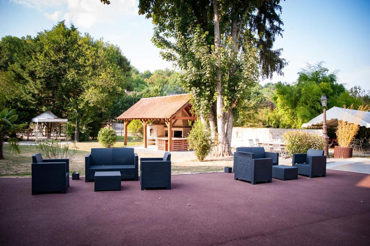 Le Moulin De Pommeuse Bed & Breakfast Bagian luar foto