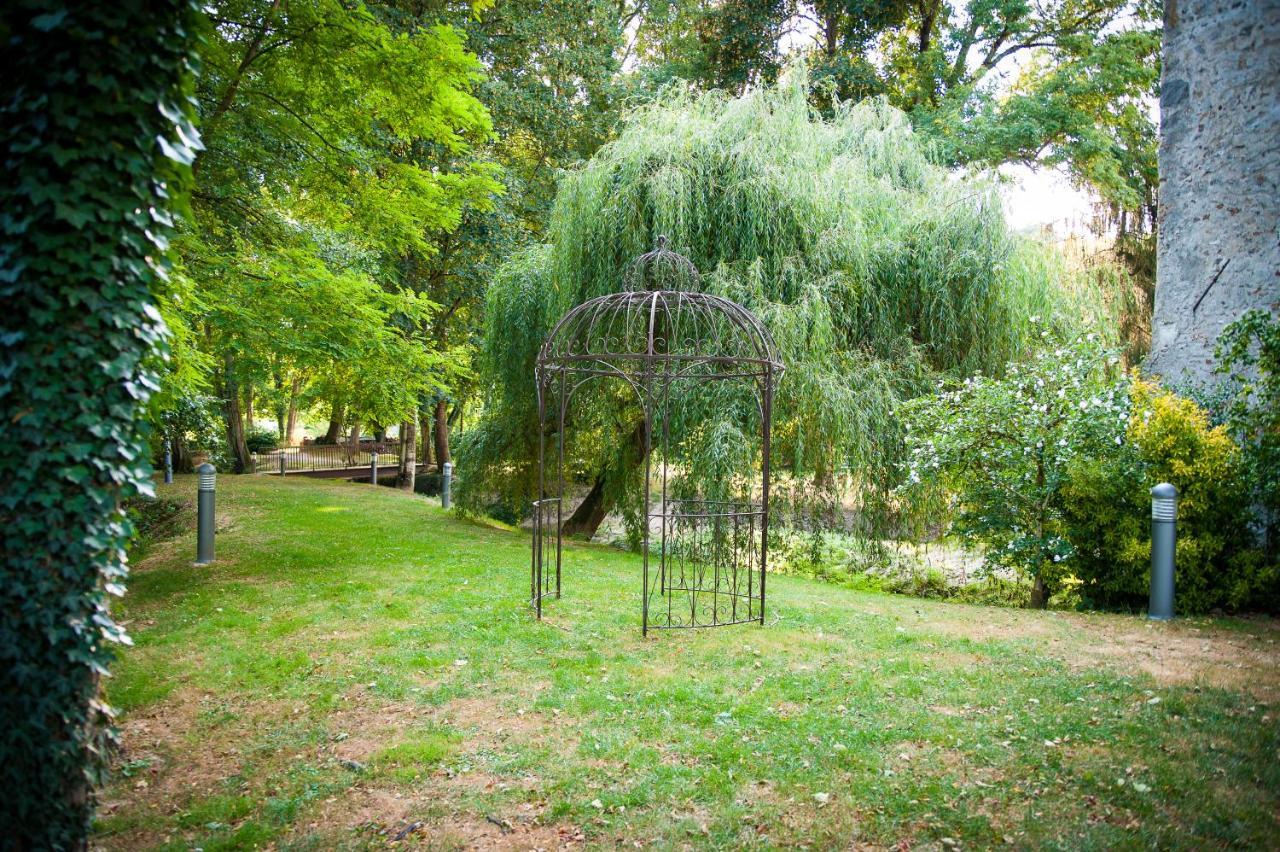 Le Moulin De Pommeuse Bed & Breakfast Bagian luar foto