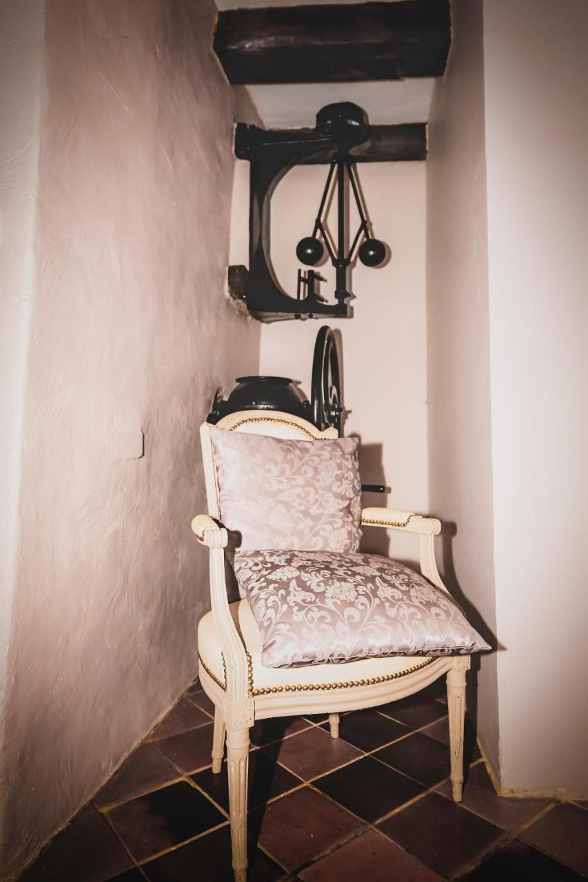 Le Moulin De Pommeuse Bed & Breakfast Bagian luar foto