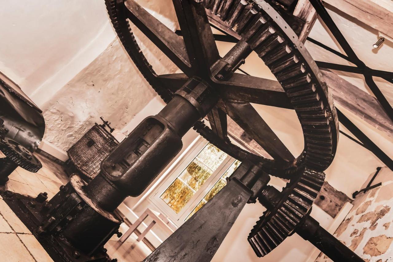 Le Moulin De Pommeuse Bed & Breakfast Bagian luar foto